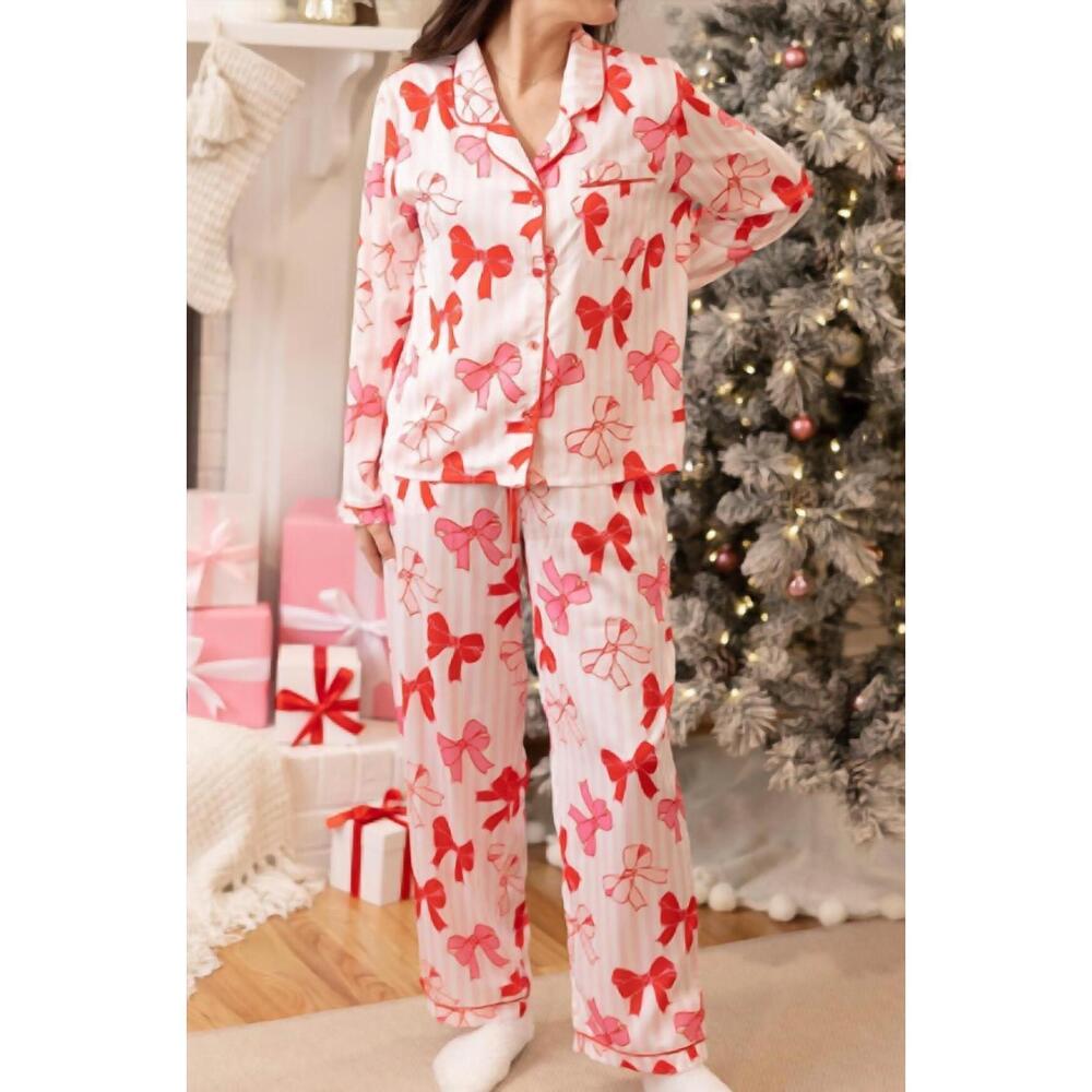 NEW MARY SQUARE more the merrier with bows - pajama set in white/red
